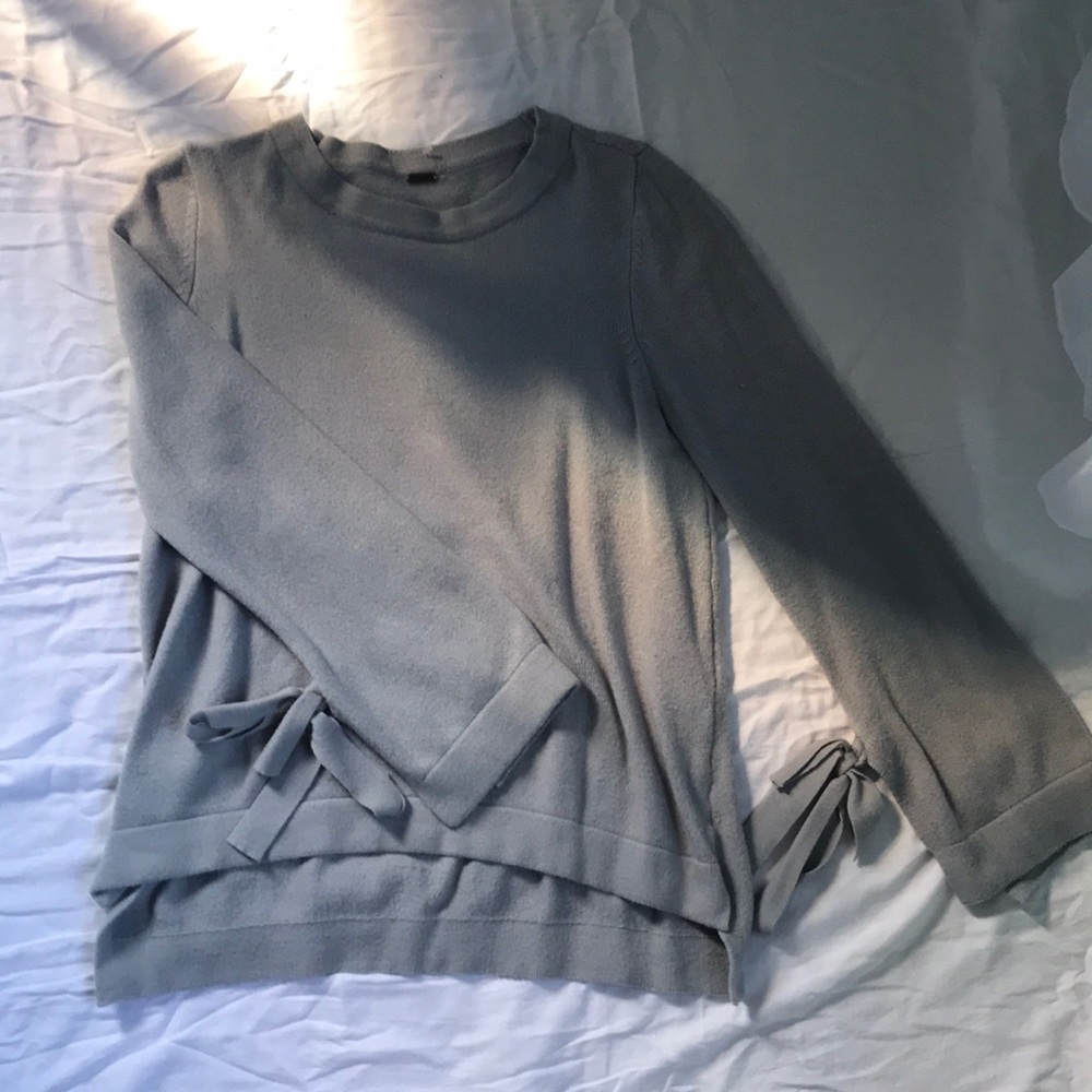 Gray sweater